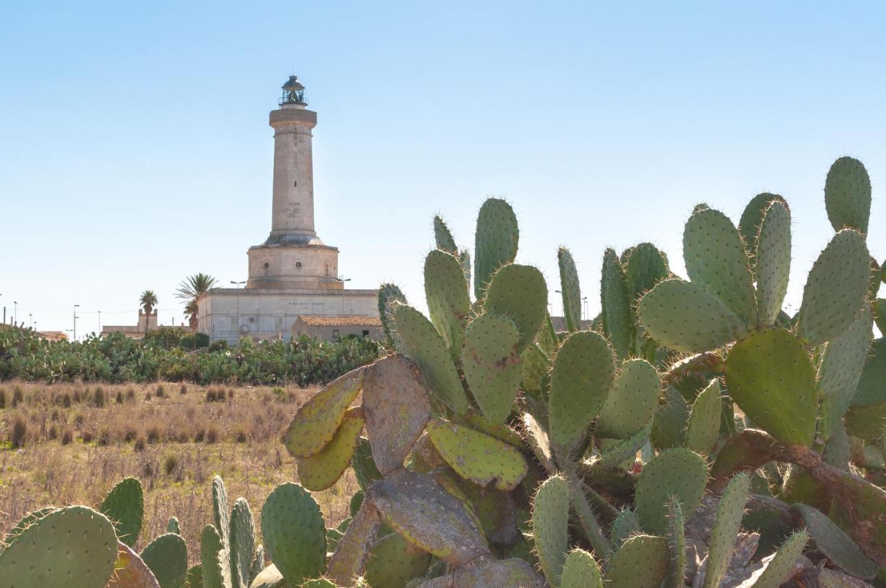 B&B Casa Del Faro Sanvallero Adults Only Portopalo Di Capo Passero 외부 사진